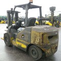 XE NÂNG DẦU 4 TẤN KOMATSU FH40-1 