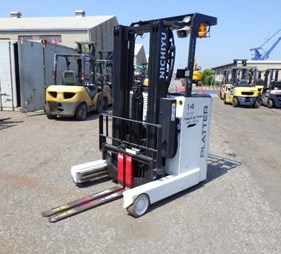 XE NÂNG ĐIỆN 1,4 TẤN ĐỨNG LÁI NICHIYU FBRW14-80-450MCS 131E-15720
