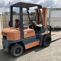 XE NÂNG DẦU 2 TẤN TOYOTA 5FD20 5FD25-46649