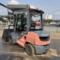 XE NÂNG DẦU 3 TẤN TOYOTA 02-8FD30 66110