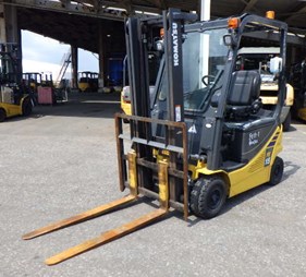 XE NÂNG ĐIỆN 1.5 TẤN KOMATSU FE15-1 400200