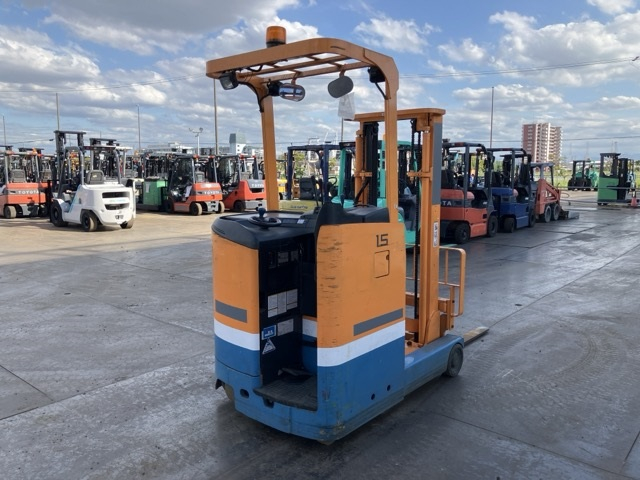 XE NÂNG ĐIỆN 1.5 TẤN ĐỨNG LÁI NICHIYU FBRM15-80-300 131E-16440