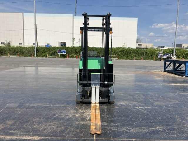 XE NÂNG ĐIỆN 1.5 TẤN ĐỨNG LÁI TOYOTA 8FBR15 19706