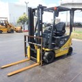 XE NÂNG ĐIỆN 1.5 TẤN KOMATSU FB15-12 854030