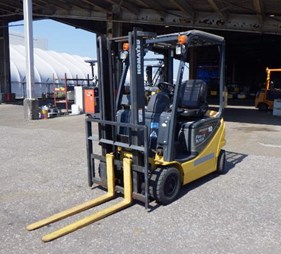 XE NÂNG ĐIỆN 1 TẤN KOMATSU FB10-12 853898