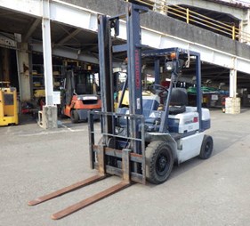 XE NÂNG XĂNG 2 TẤN KOMATSU FG20-11 253246