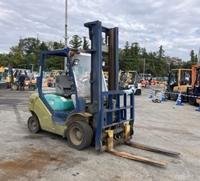 Xe nâng dầu 2,5 tấn Komatsu FD25C-16 – Nâng cao 4 m – Serial 703124