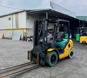 XE NÂNG DẦU 2 TẤN KOMATSU FD20T-16 736465