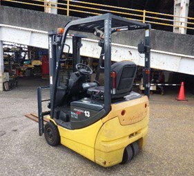 Xe nâng điện 1,3 tấn 3 bánh Komatsu FB13M-12 – Nâng cao 3 m – Serial 831745