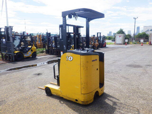 Xe nâng điện đứng lái 1 tấn Komatsu FB10RL-15 – Nâng cao 3 m – Serial 160821
