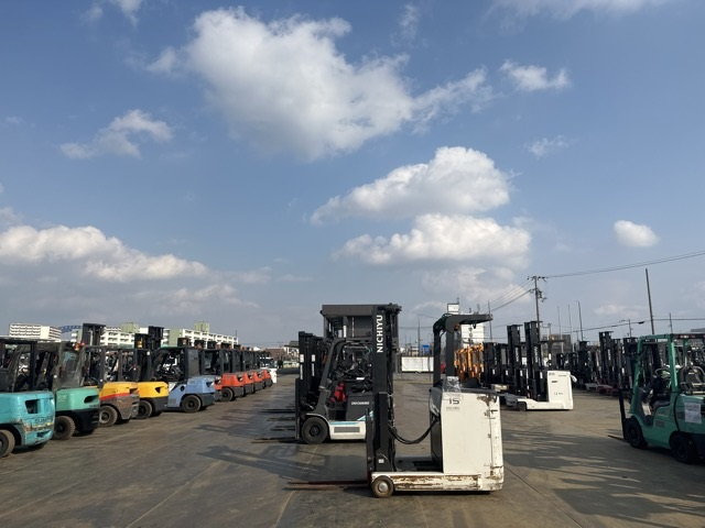 XE NÂNG ĐIỆN 1.5 TẤN ĐỨNG LÁI NICHIYU FBRMW15-85B-530MCS 1360-07554