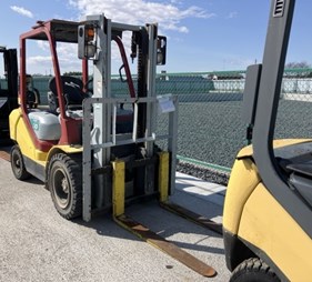 XE NÂNG DẦU 3 TẤN KOMATSU FD30C-16 739163