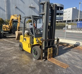 XE NÂNG DẦU 2 TẤN NISSAN FTZPJ02A20