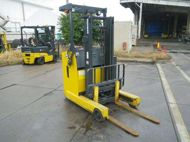 XE NÂNG ĐIỆN 1.5 TẤN ĐỨNG LÁI FB15RW-15  159956