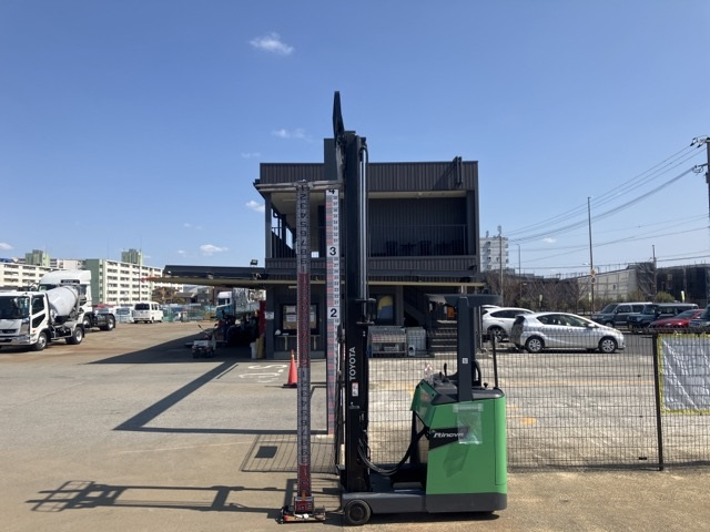 XE NÂNG ĐIỆN 1.5 TẤN TOYOTA 8FBR15 22450
