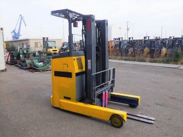 XE NÂNG ĐIỆN 1.8 TẤN ĐỨNG LÁI NICHIYU FBRMAW18-75-450M 131AG9675