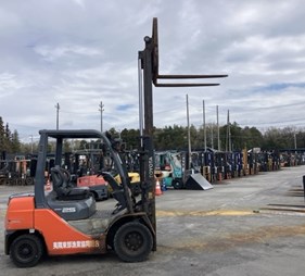 XE NÂNG DẦU 2,5 TẤN TOYOTA 02-8FDL25  A8FDL25-74261