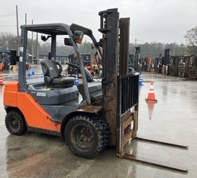 XE NÂNG DẦU 2,5 TẤN TOYOTA 02-8FDL25 60102