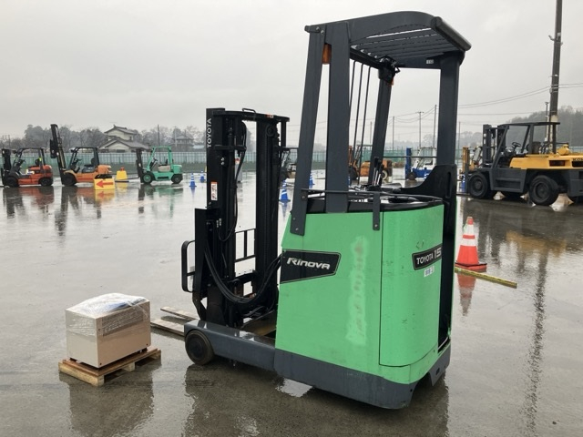 XE NÂNG ĐIỆN 1.5 TẤN TOYOTA 8FBR15 24882