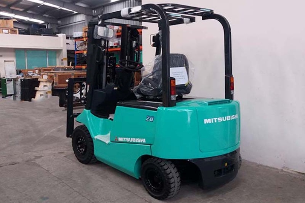 Xe nâng điện Mitsubishi 2 tấn