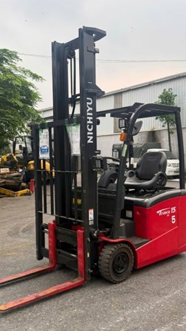 CÓ NÊN MUA XE NÂNG ĐIỆN KHÔNG? ƯU NHƯỢC ĐIỂM XE NÂNG ĐIỆN