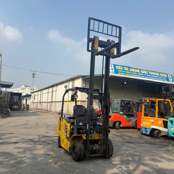 Trọng lượng xe nâng ảnh hưởng trực tiếp đến độ an toàn vận hành