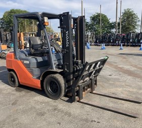 XE NÂNG DẦU 2,5 TẤN TOYOTA 02-8FDL25  8FDL25-32241