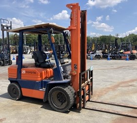XE NÂNG DẦU 2,5 TẤN TOYOTA 5FD25 29388