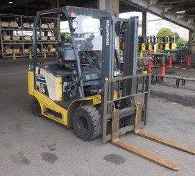 XE NÂNG ĐIỆN 2.5 TẤN KOMATSU FB25-12 102638