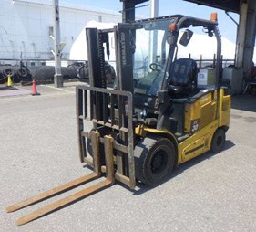 XE NÂNG ĐIỆN 3 TẤN KOMATSU FE30-1 310364