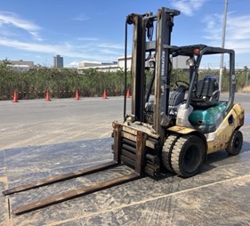 XE NÂNG DẦU 2,5 TẤN KOMATSU FD25T-16 741113