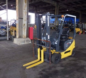 XE NÂNG ĐIỆN 1.5 TẤN KOMATSU FB15-12 855106
