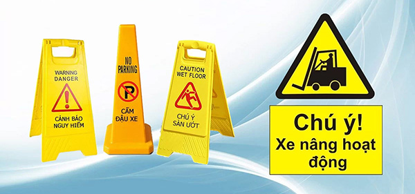 Biển báo phụ trợ xe nâng giúp hoàn thiện hệ thống cảnh báo an toàn trong nhà máy