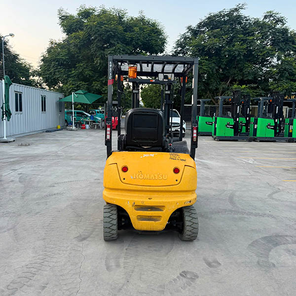 Kiểm tra và giám sát xe nâng sau sửa chữa nhằm phát hiện lỗi tiềm ẩn