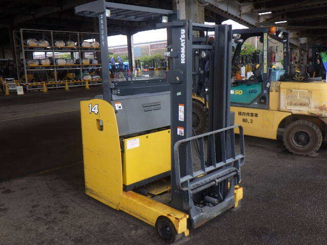 XE NÂNG ĐIỆN ĐỨNG LÁI 1.4 TẤN KOMATSU FB14RL-15 158785