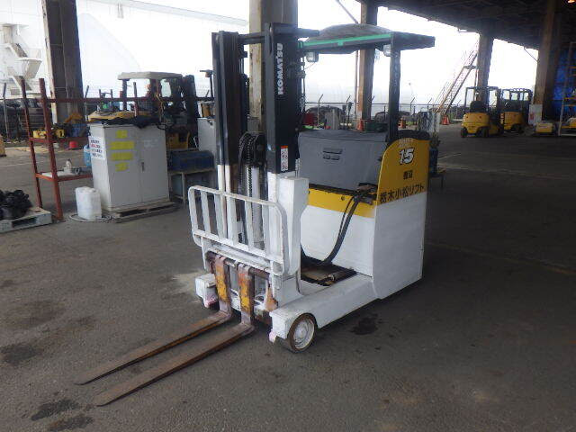 XE NÂNG ĐIỆN 1.5 TẤN ĐỨNG LÁI KOMATSU FB15RP-15 156282