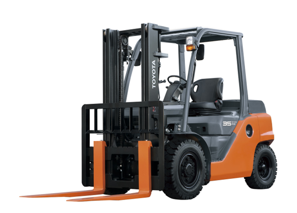 Hình ảnh xe nâng dầu 3.5 tấn Toyota