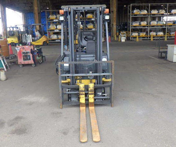 Kiểm tra bình điện và hệ thống xe khi chọn mua xe cũ