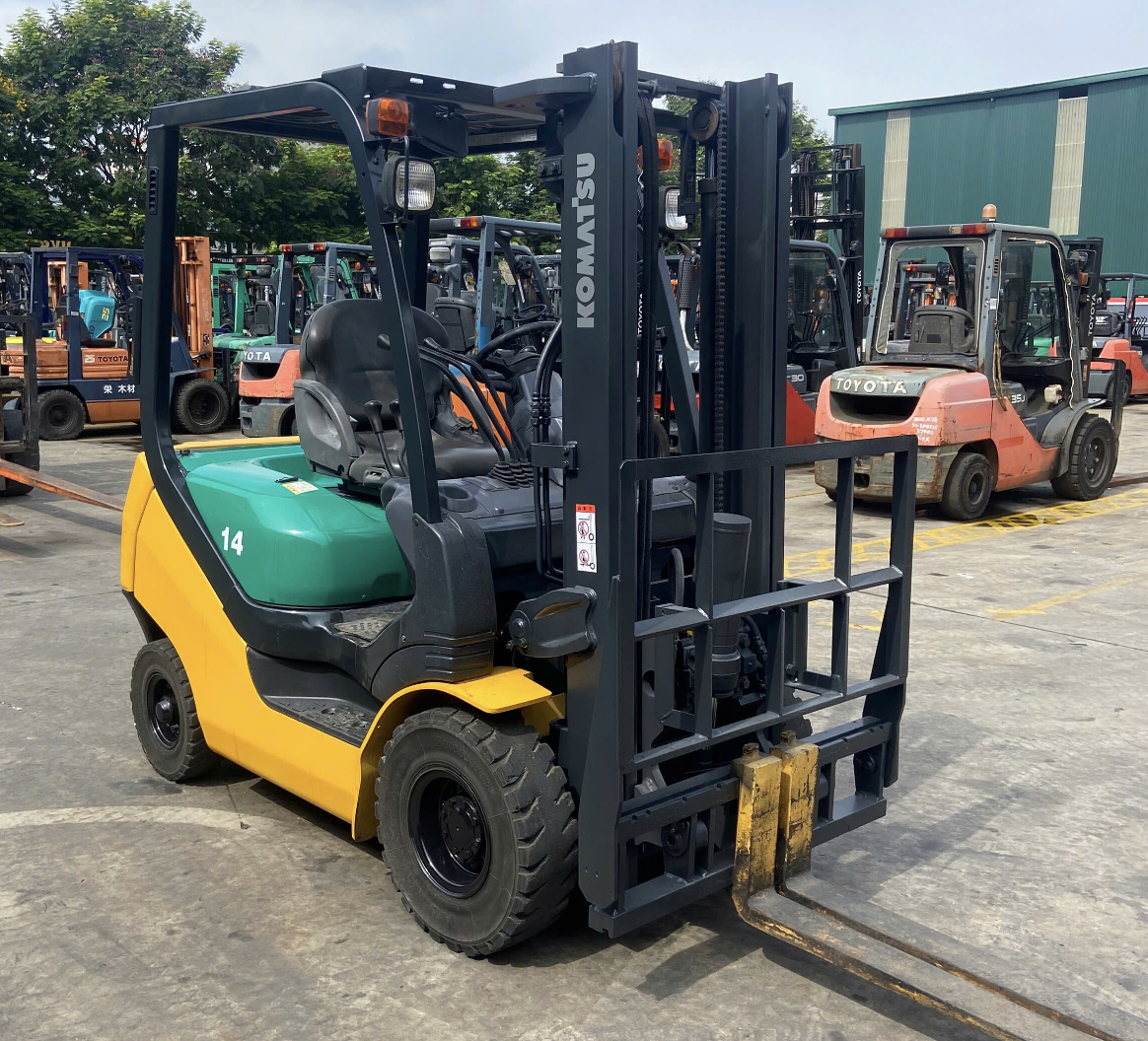 Xe nâng dầu 1.5 tấn cũ tiết kiệm chi phí, bền bỉ cho doanh nghiệp vừa và nhỏ