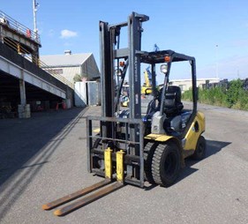 XE NÂNG DẦU 2,5 TẤN KOMATSU FD25T-17 316905