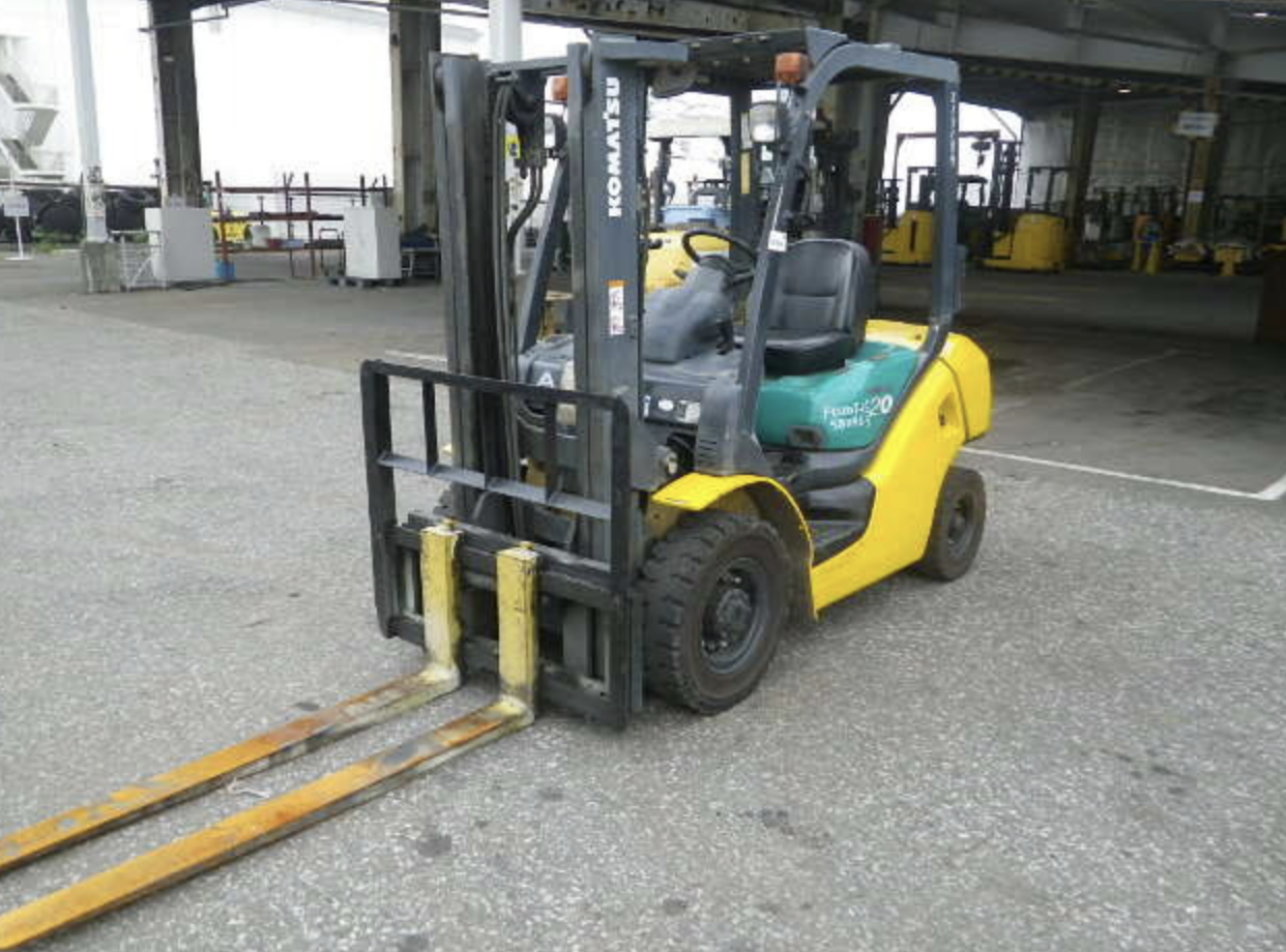 Xe nâng dầu 2 tấn Komatsu FD20T-16