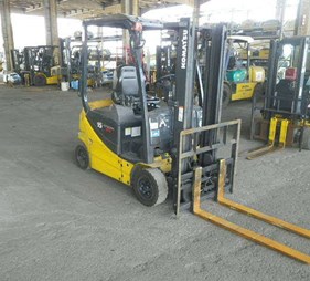 XE NÂNG ĐIỆN 1.5 TẤN KOMATSU FB15-12 858202