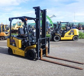 Xe nâng điện 2.5 tấn Komatsu FB25-12 – Seri 103570